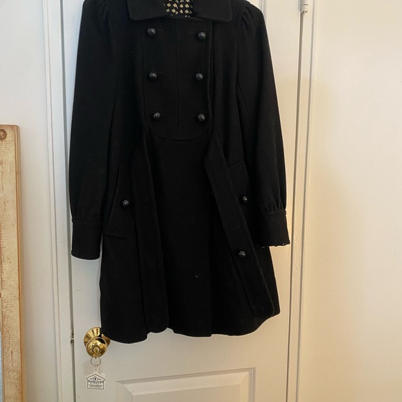 Marc Jacob’s Double Breasted Wool Bubble Button Coat - Picture 5 of 7